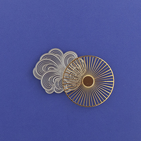 SOLAR brosch S, guld