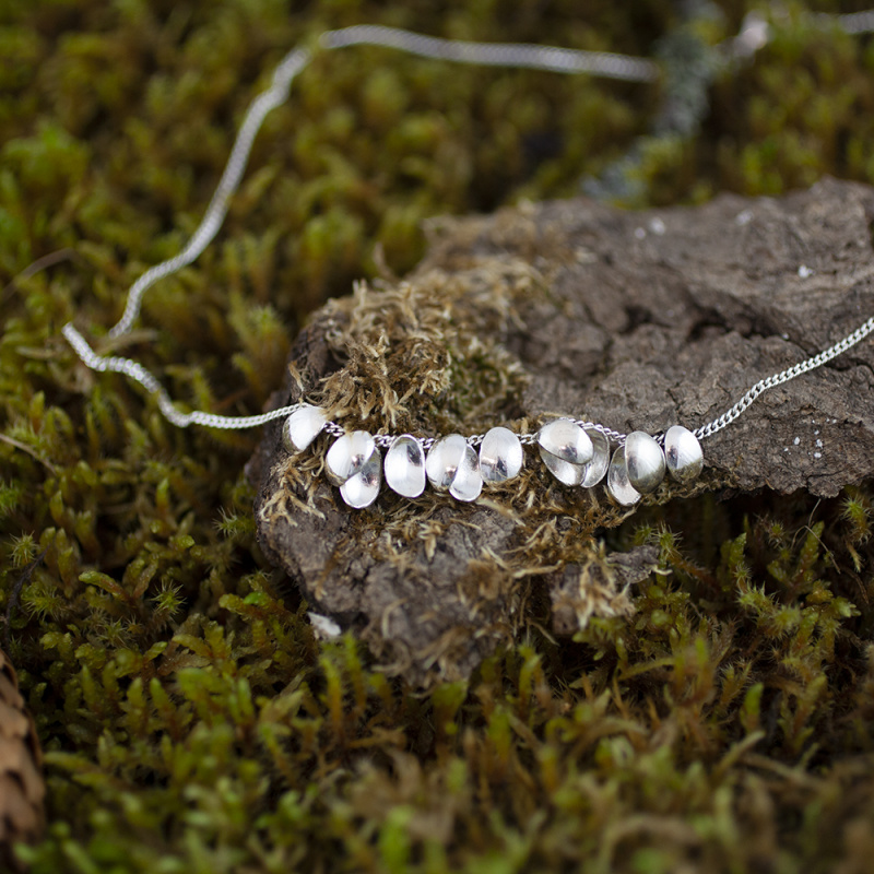 Ovrebruket, Lingonblad, necklace in silver