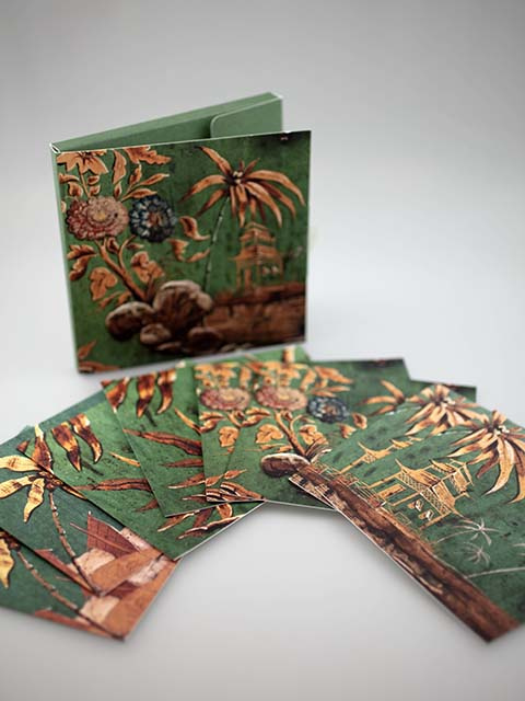 Kortask med motiv från Golvuret med franska liljor