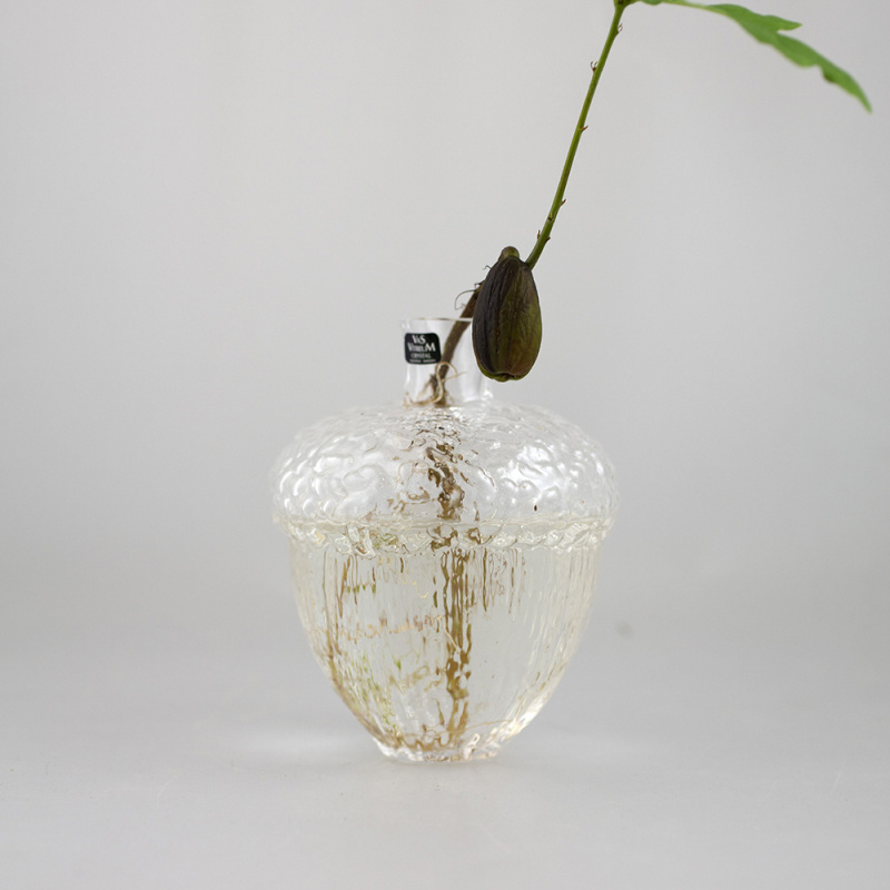 Robur, klar ekollon-vas från Vas Vitreum